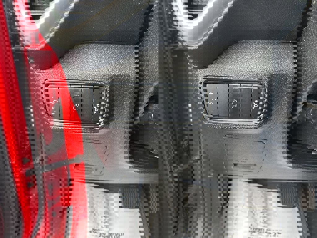 Used 2020 Kia Soul LX image 6