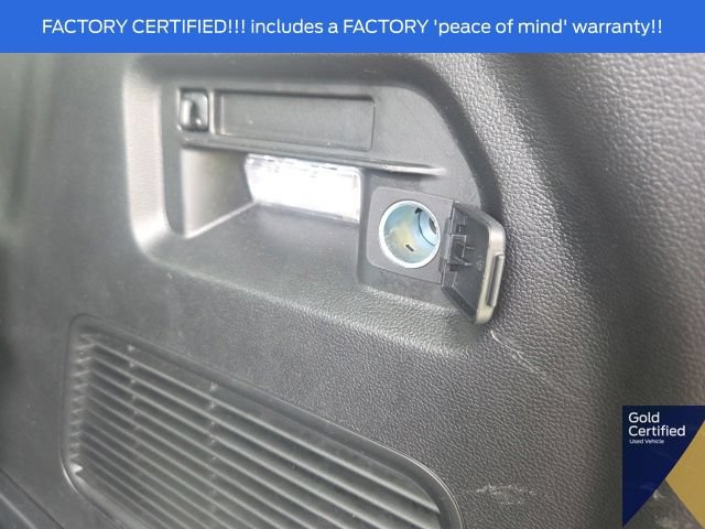 Used 2024 Ford Explorer XLT w/ Equipment Group 202A AWD/4WD image 17
