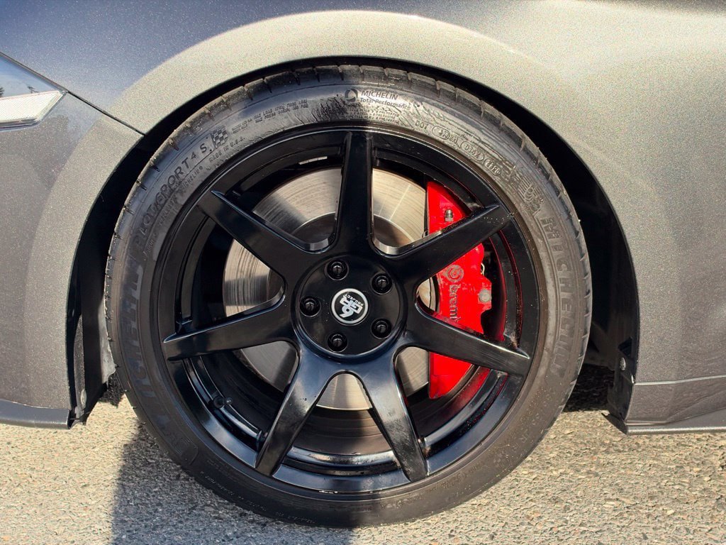 Used 2020 Ford Mustang GT Premium w/ GT Performance Package RWD image 3