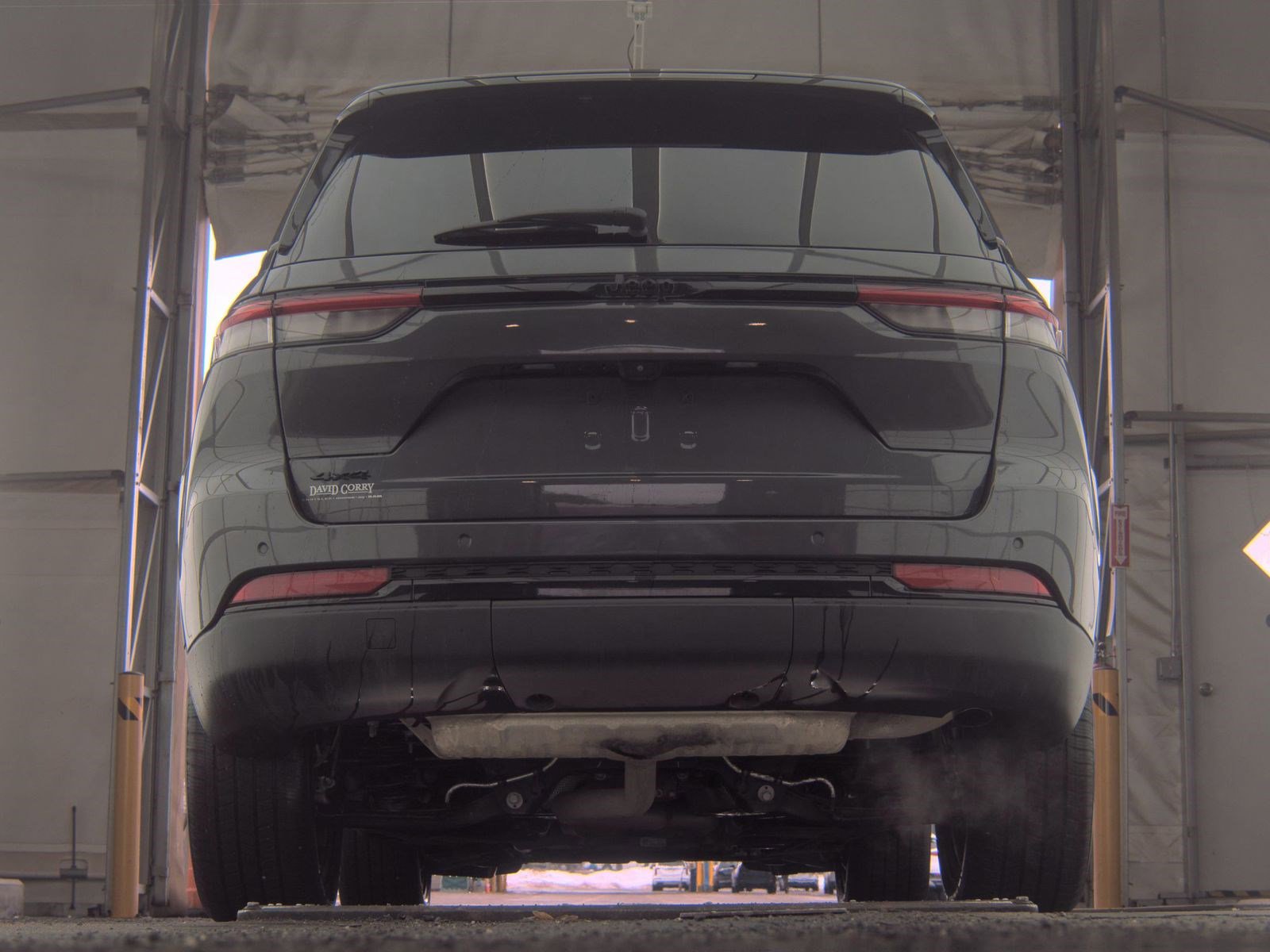 Used 2023 Jeep Grand Cherokee Altitude image 8