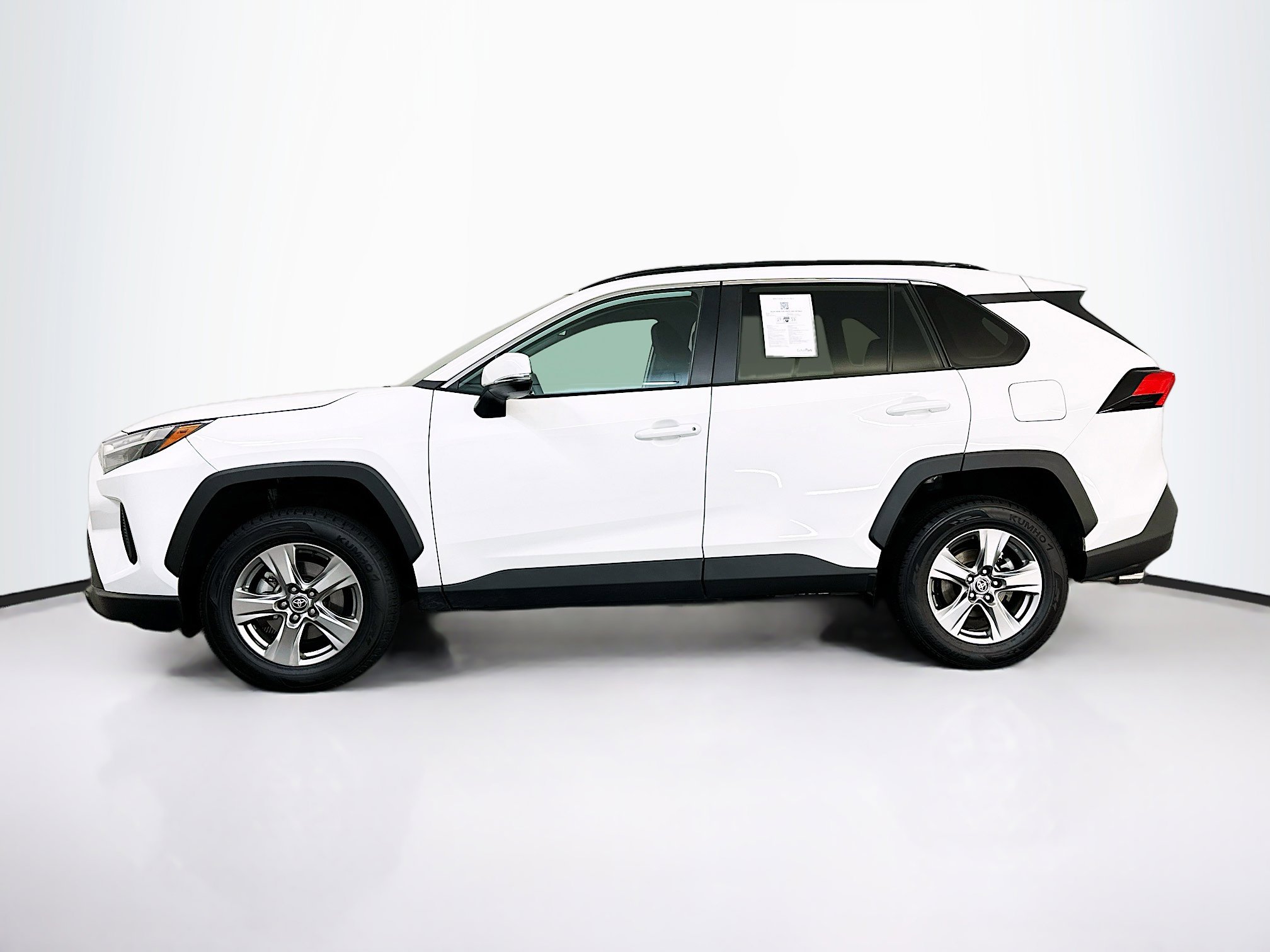 Used 2024 Toyota RAV4 XLE image 4