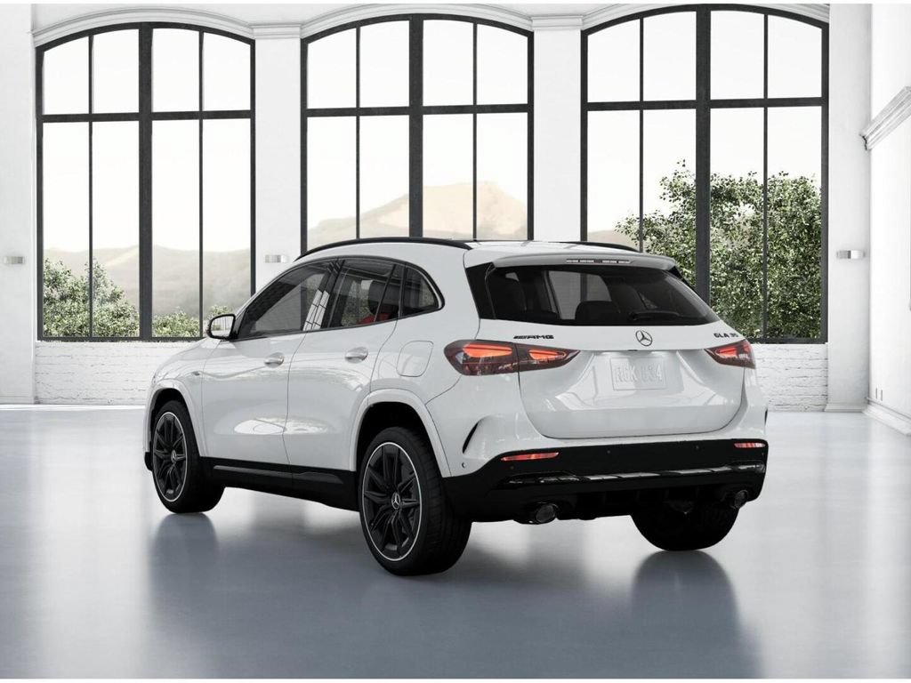 New 2026 Mercedes-Benz GLA 35 AMG 4MATIC image 28