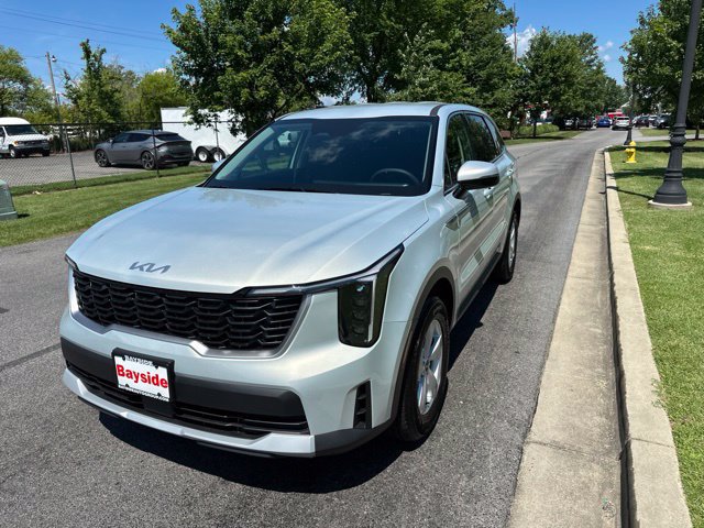 New 2026 Kia Sorento LX FWD image 6