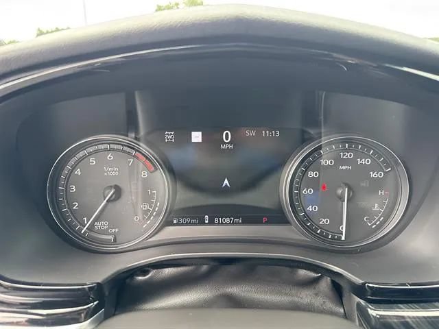 Used 2023 Cadillac XT6 Premium Luxury w/ Technology Package AWD/4WD image 10