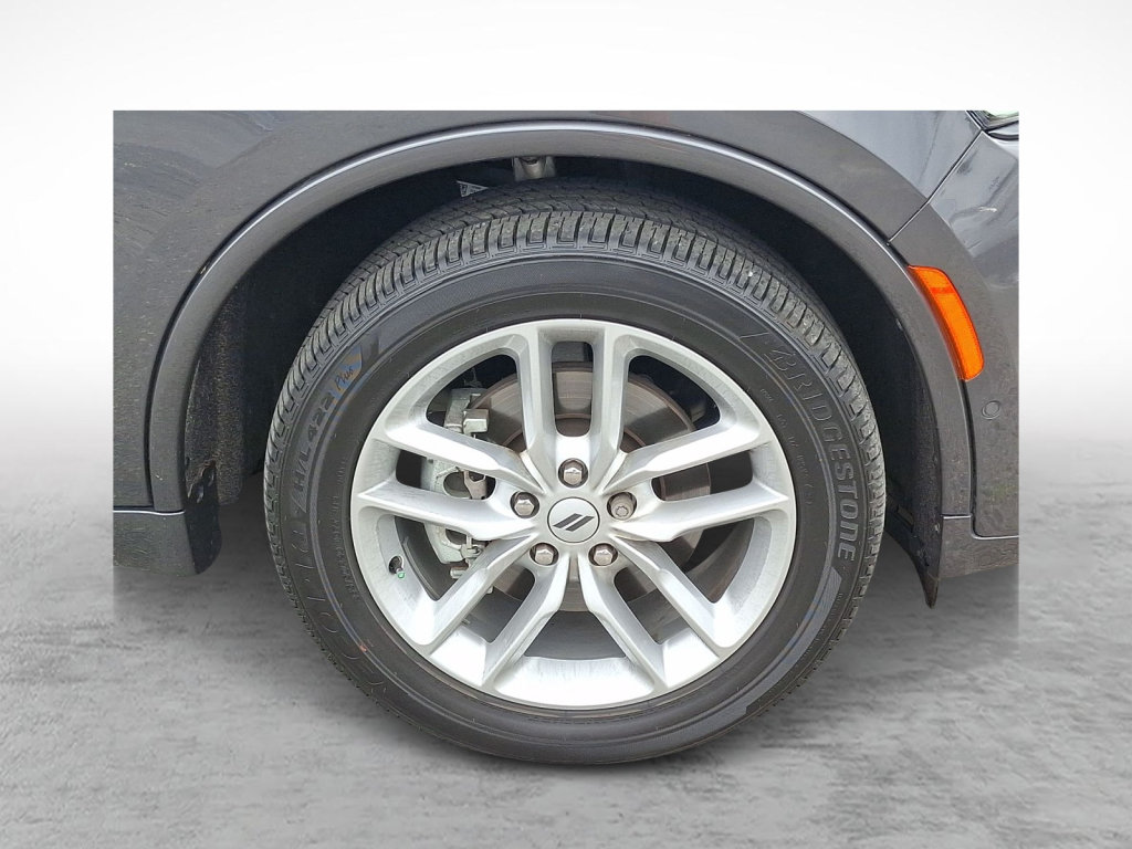 Used 2025 Dodge Durango R/T AWD/4WD image 9