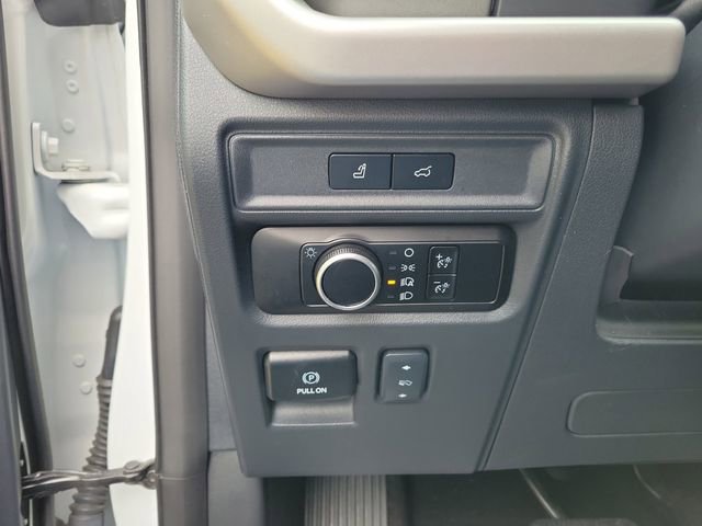 Used 2024 Ford Expedition Max XLT AWD/4WD image 15