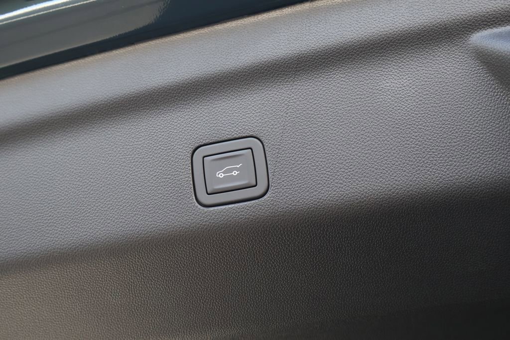 New 2026 Chevrolet Suburban Z71 w/ Comfort Package image 47