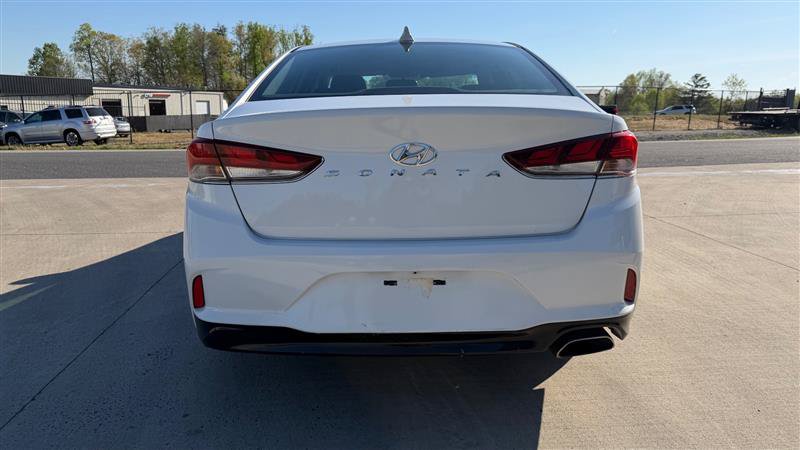 Used 2018 Hyundai Sonata SEL FWD image 4