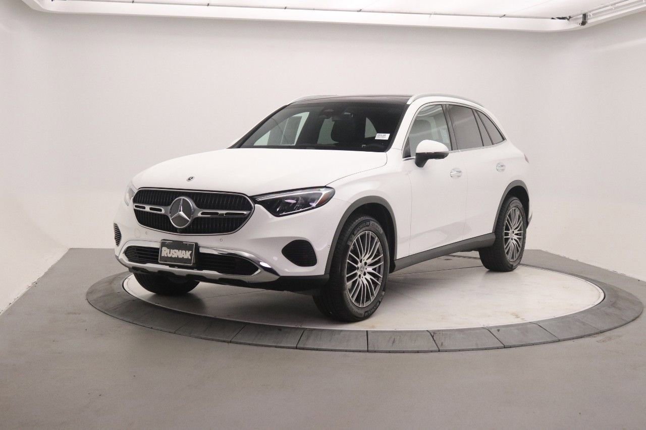 Used 2026 Mercedes-Benz GLC 300 image 3