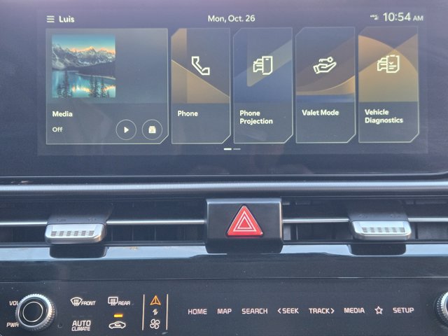 Certified 2026 Kia Sportage EX FWD image 21