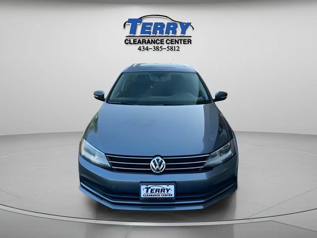 Used 2015 Volkswagen Jetta TDI SE FWD image 2