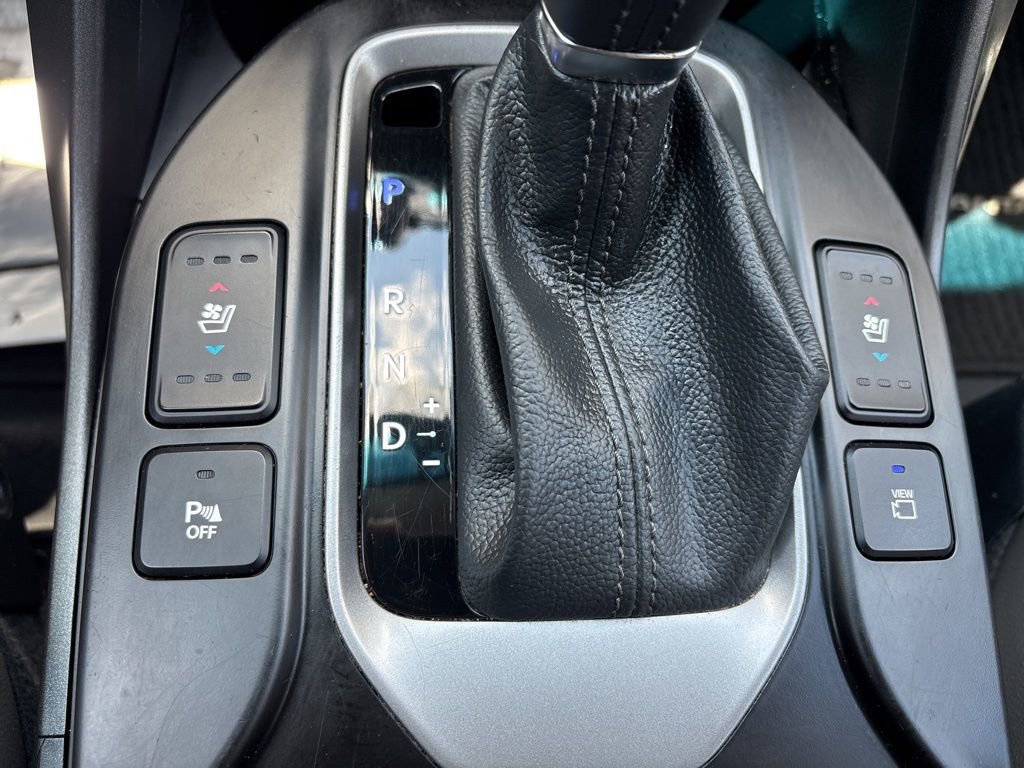 Used 2018 Hyundai Santa Fe Sport w/ 2.4L Tech Package 04 image 25