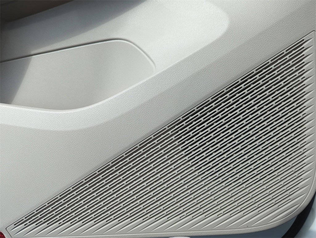 New 2026 Volkswagen Atlas SE image 43