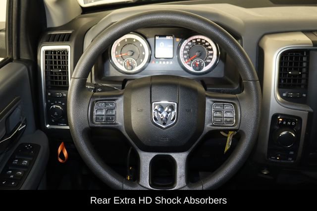 Used 2019 RAM 1500 Classic Warlock AWD/4WD image 7