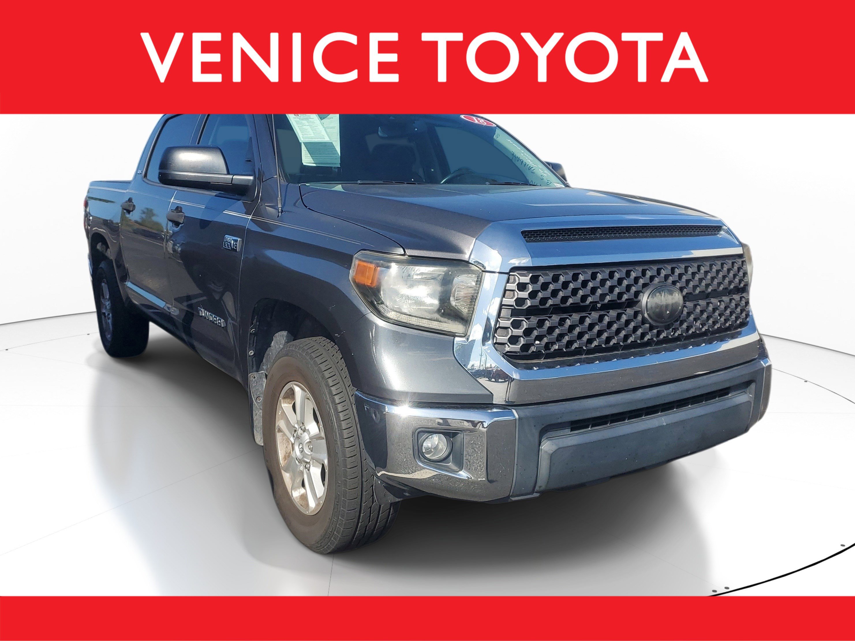 Used 2018 Toyota Tundra SR5 w/ SR5 Upgrade Package image 1