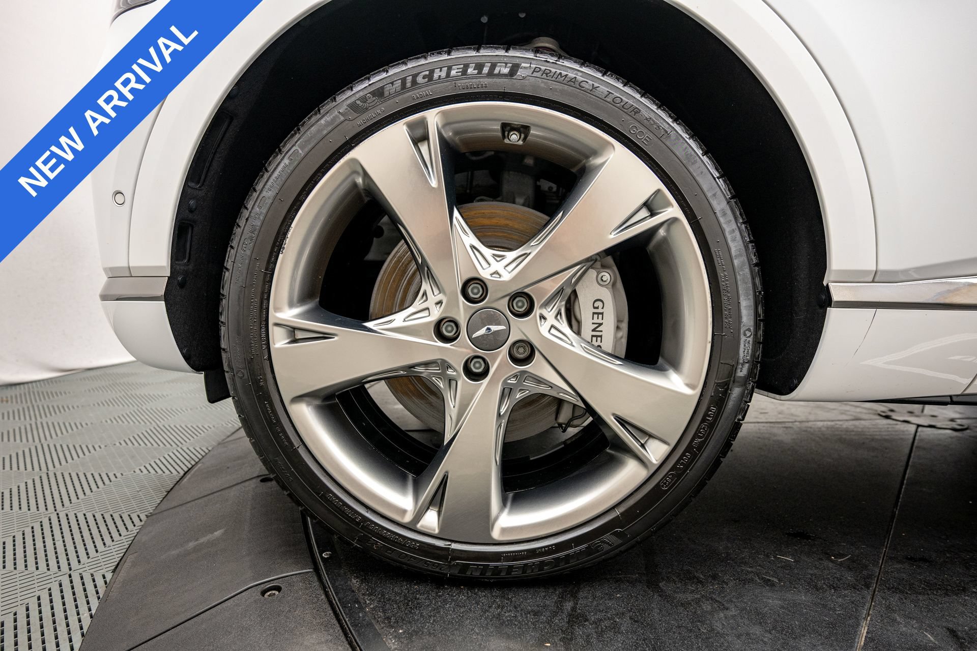 Used 2024 Genesis GV80 3.5T w/ Prestige Package AWD/4WD image 32