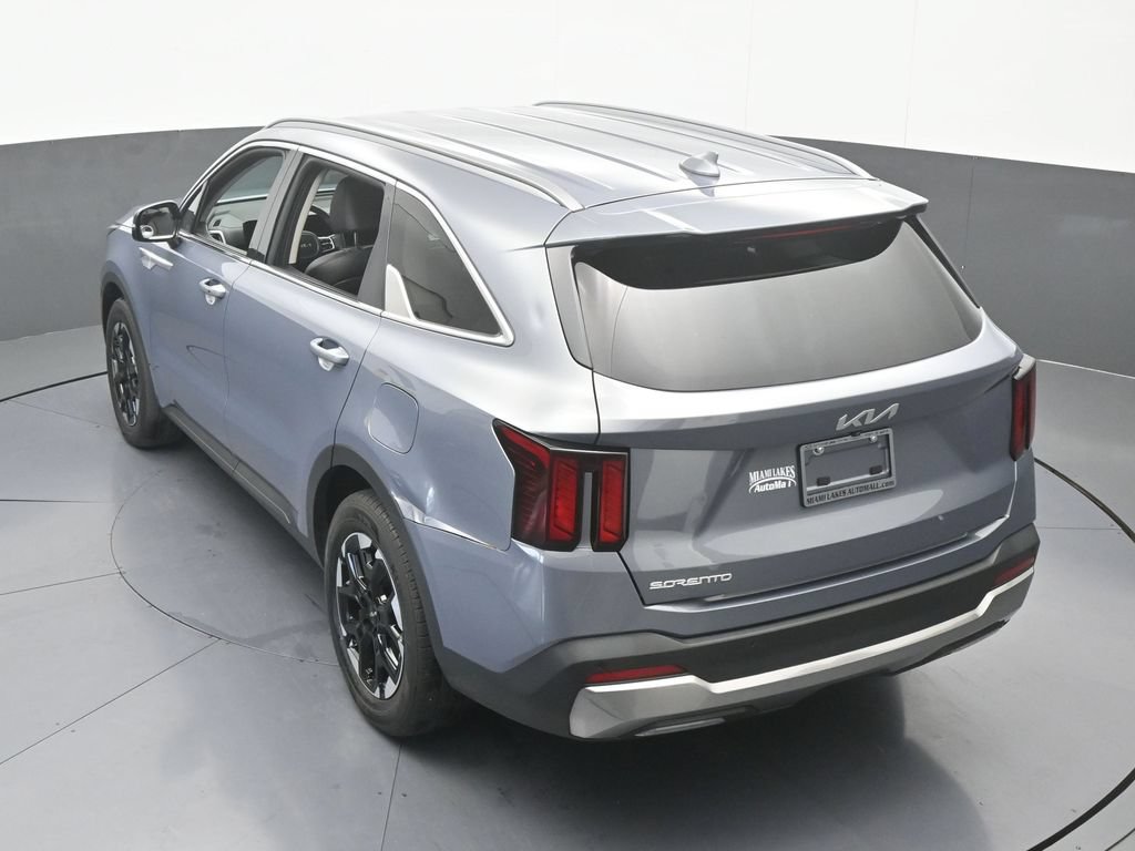 Used 2024 Kia Sorento S FWD image 52