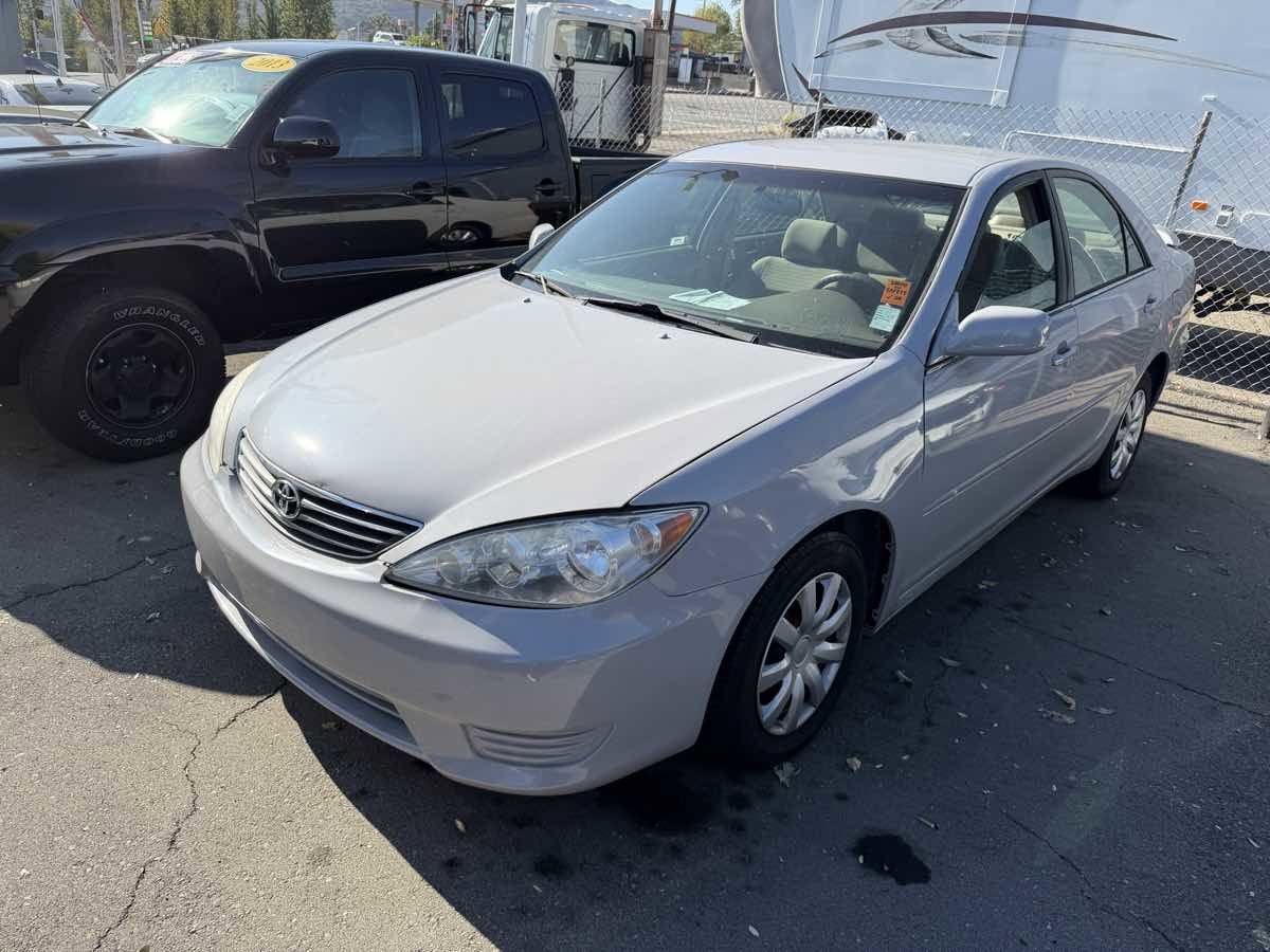 Used 2005 Toyota Camry SE