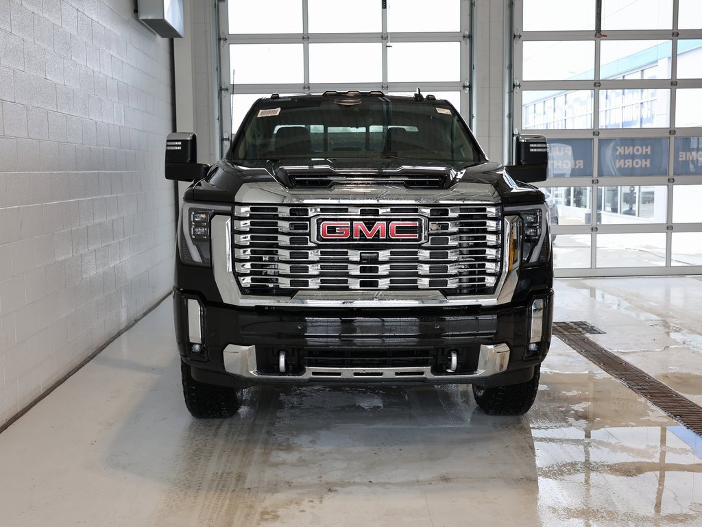 New 2026 GMC Sierra 3500 Denali w/ Denali Reserve Package image 5