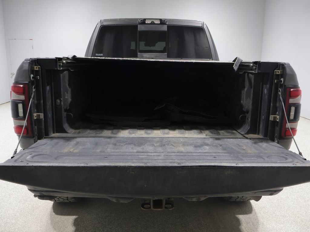 Used 2022 RAM 2500 Laramie AWD/4WD image 4