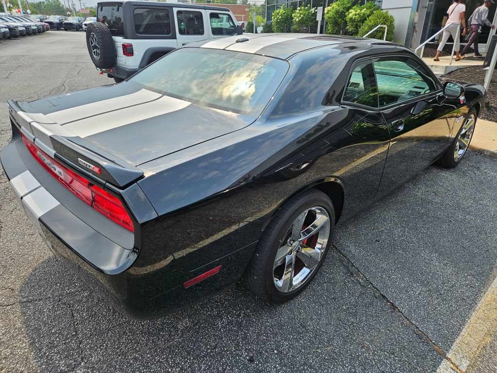 Used 2012 Dodge Challenger SRT8 w/ Premium Sound Group RWD image 5