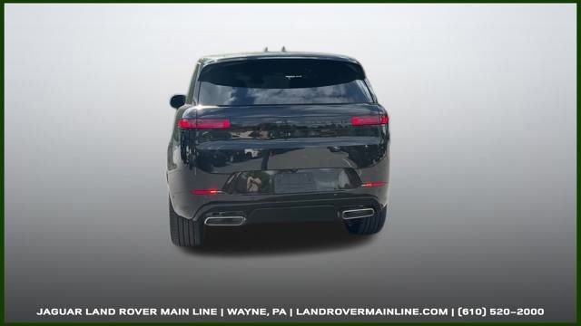 New 2025 Land Rover Range Rover Sport Dynamic SE image 4