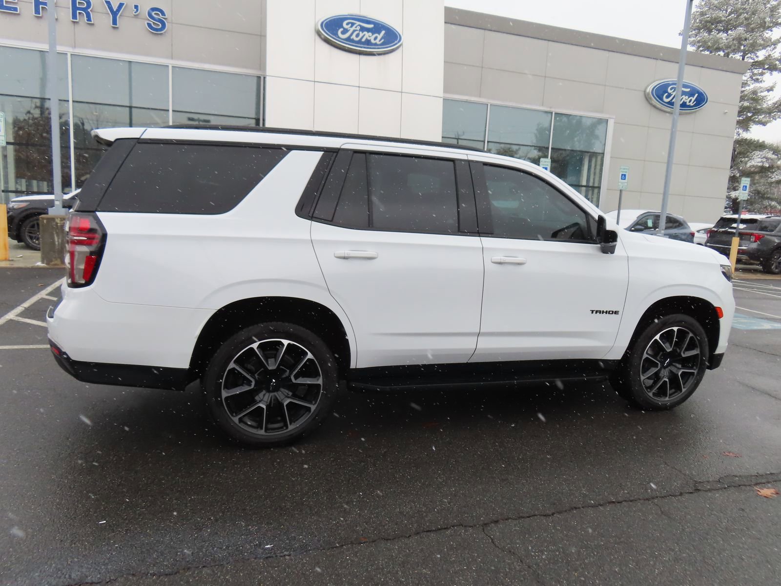 Used 2021 Chevrolet Tahoe RST w/ Rear Media and Nav Package image 4
