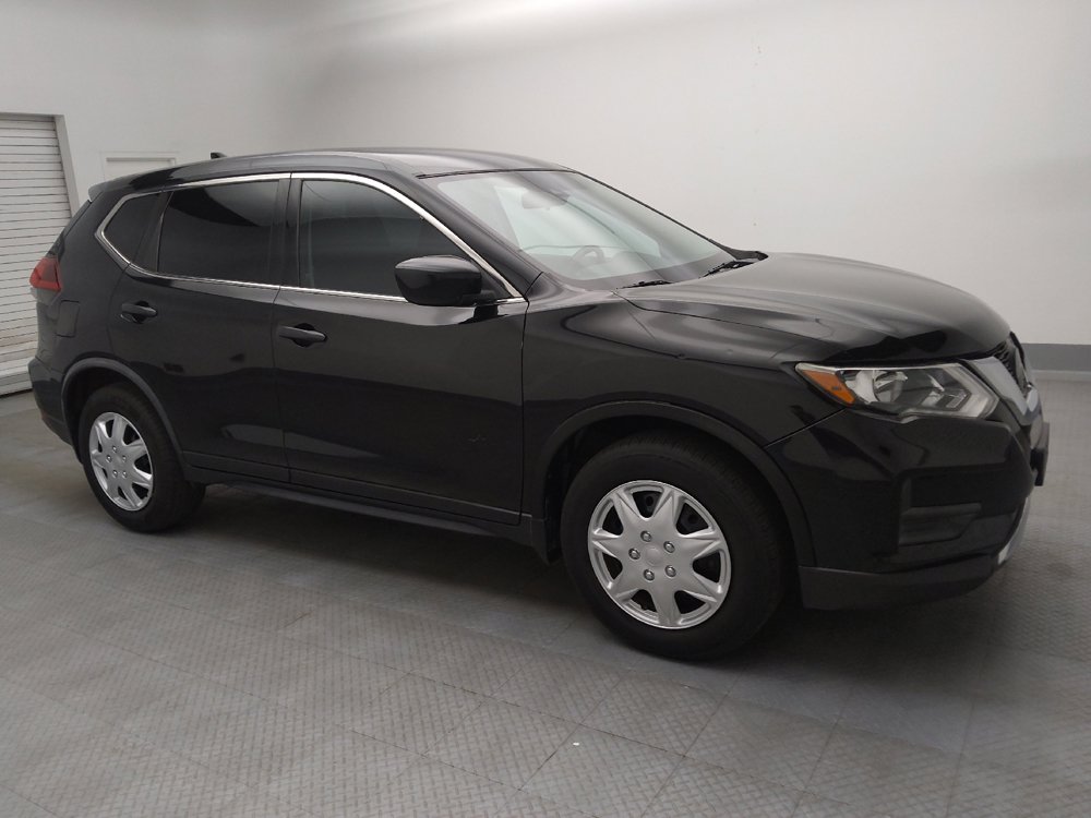 Used 2020 Nissan Rogue S FWD image 13