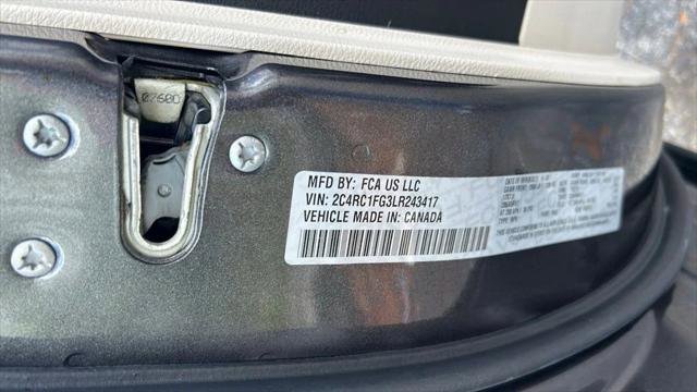 Certified 2020 Chrysler Pacifica Touring w/ Advanced Safetytec Group FWD image 52