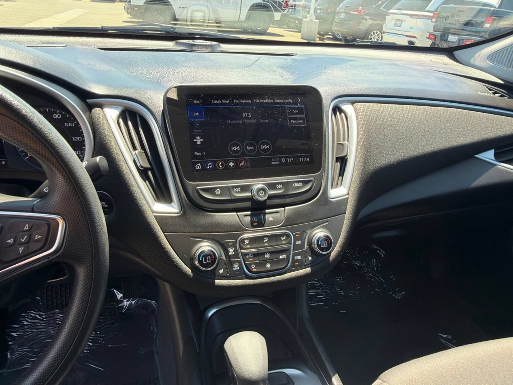 Used 2023 Chevrolet Malibu LT FWD image 19