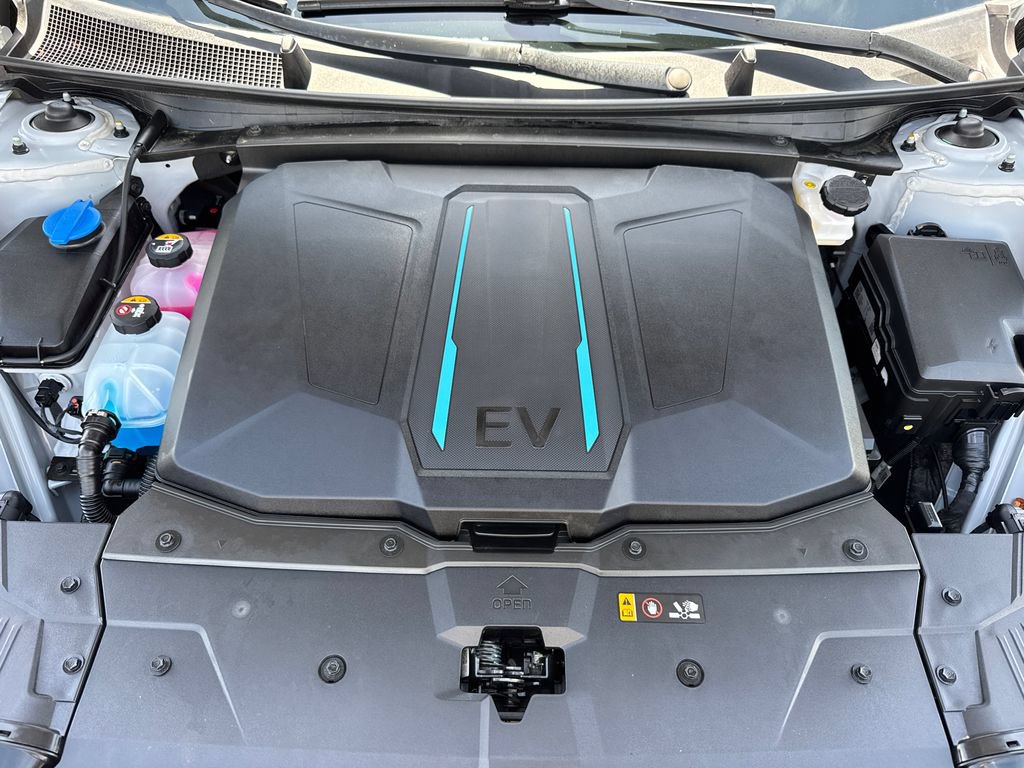 Used 2024 Hyundai Ioniq 5 SEL RWD image 8