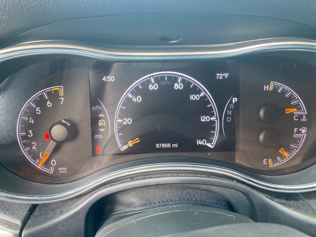 Used 2017 Jeep Grand Cherokee Altitude AWD/4WD image 19