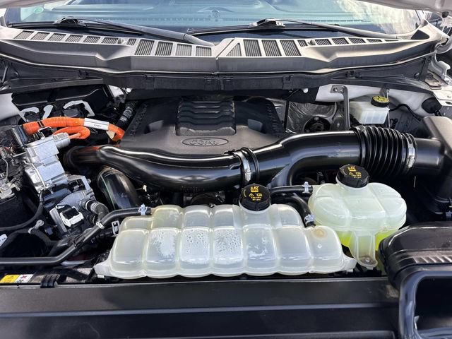 Used 2022 Ford F150 Lariat w/ Equipment Group 502A High AWD/4WD image 10