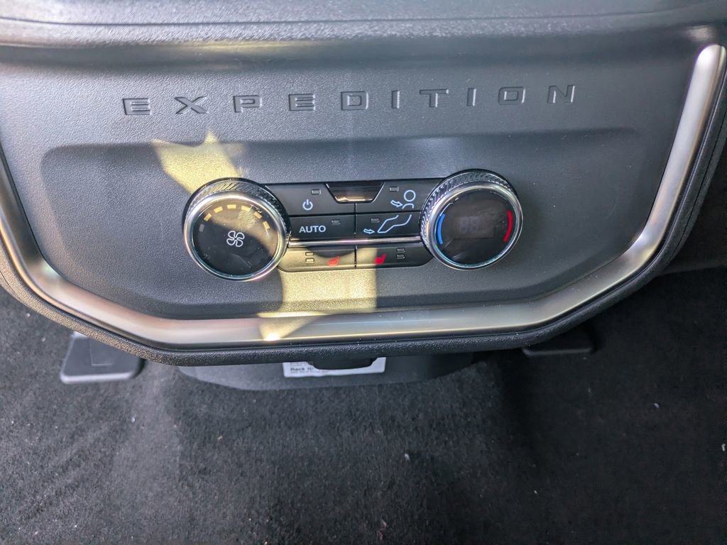 New 2026 Ford Expedition King Ranch AWD/4WD image 17