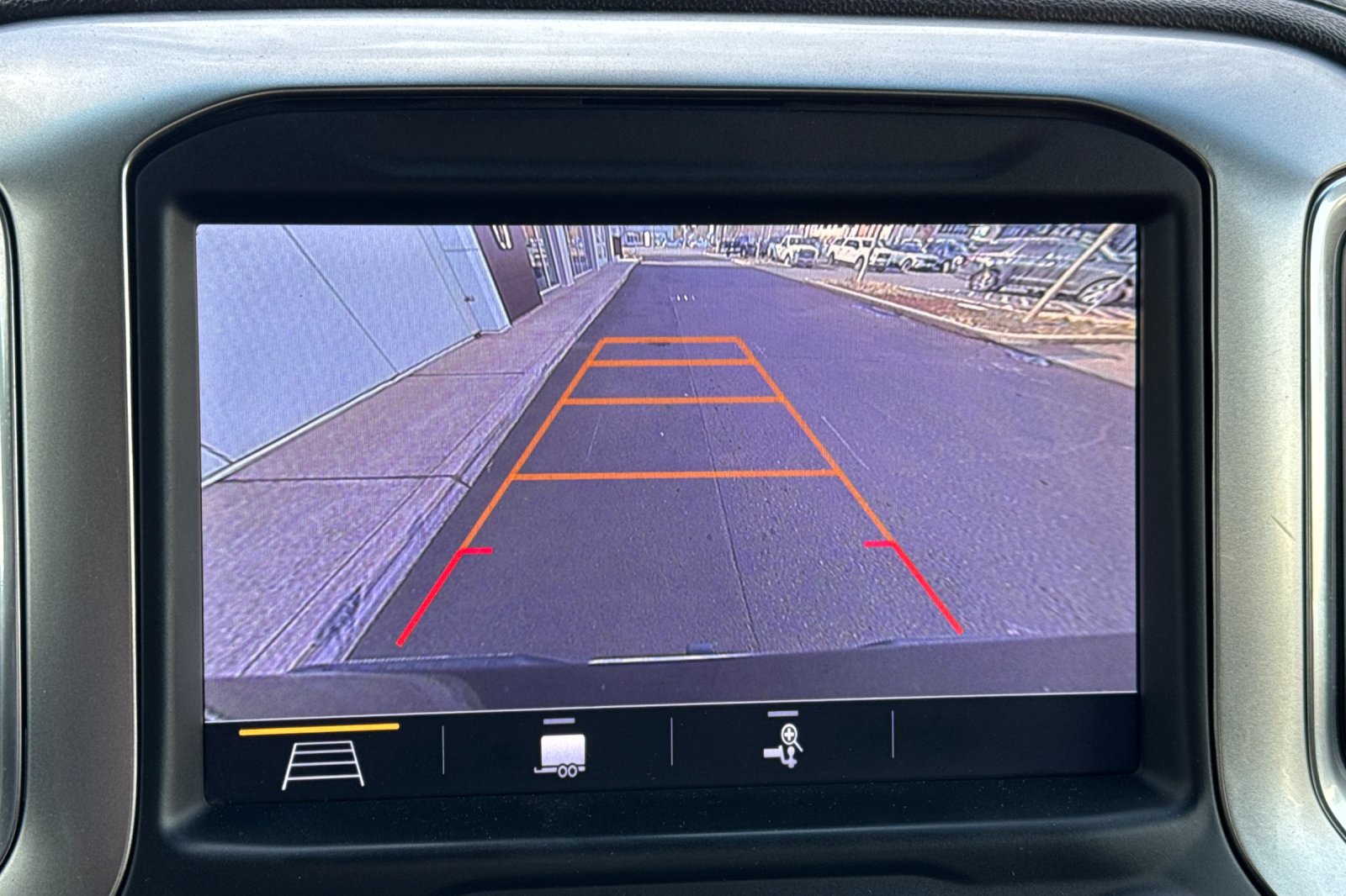 Used 2019 Chevrolet Silverado 1500 LTZ w/ LTZ Convenience Package image 19