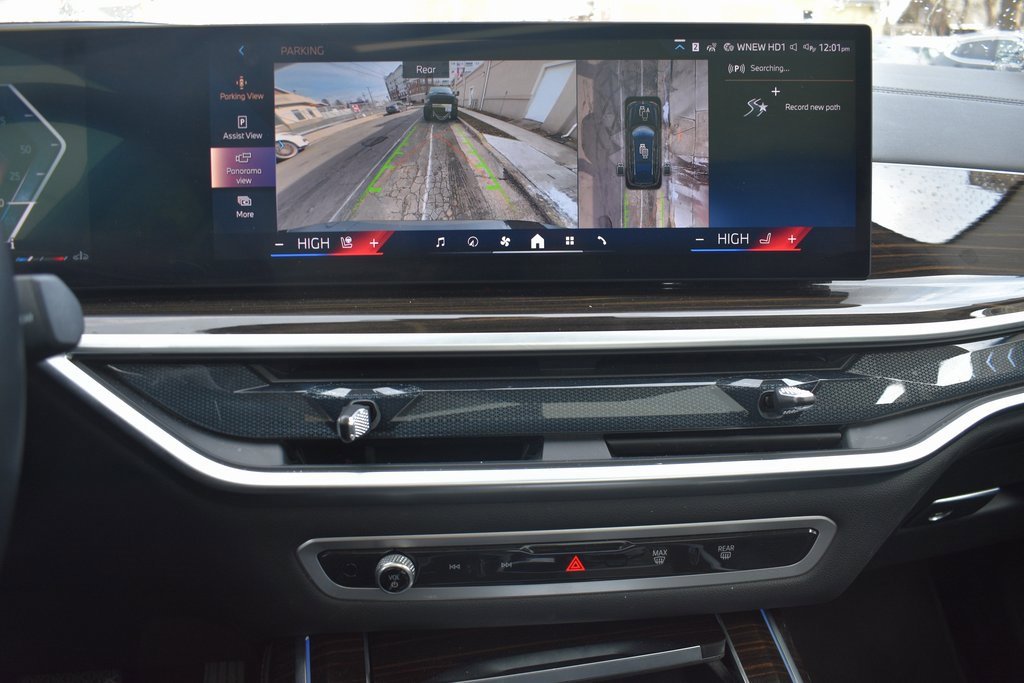 Used 2025 BMW X7 xDrive40i image 19