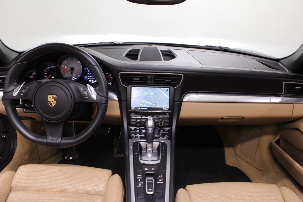Used 2016 Porsche 911 Carrera S image 29