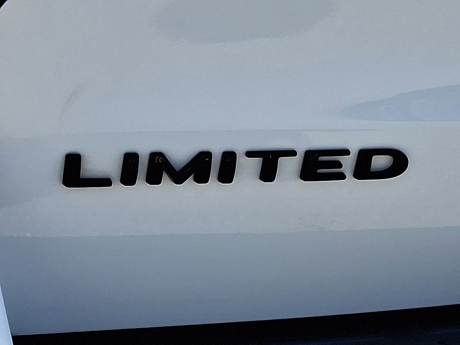 Used 2023 Ford Expedition Limited image 34