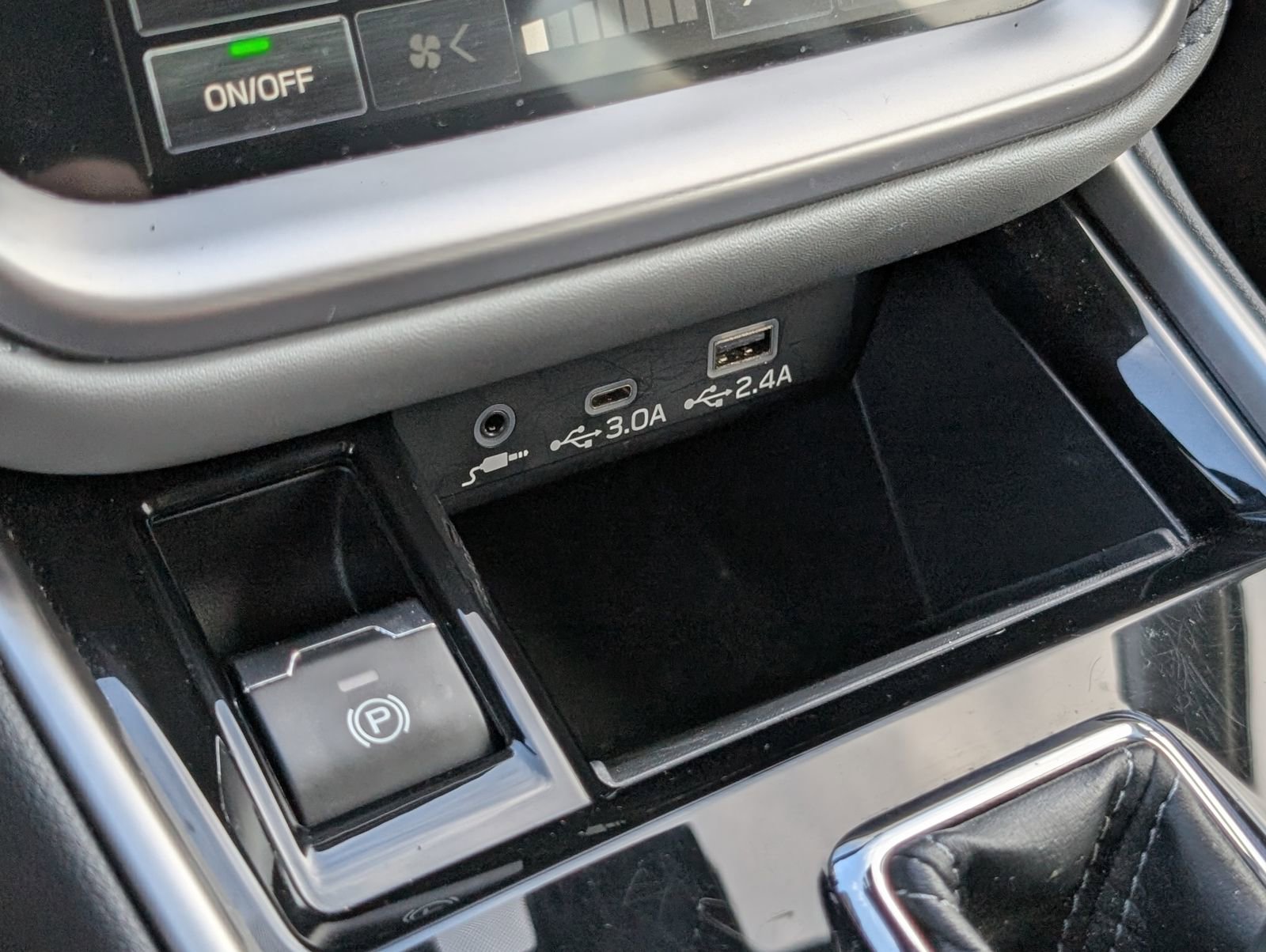 Used 2023 Subaru Outback Limited image 18