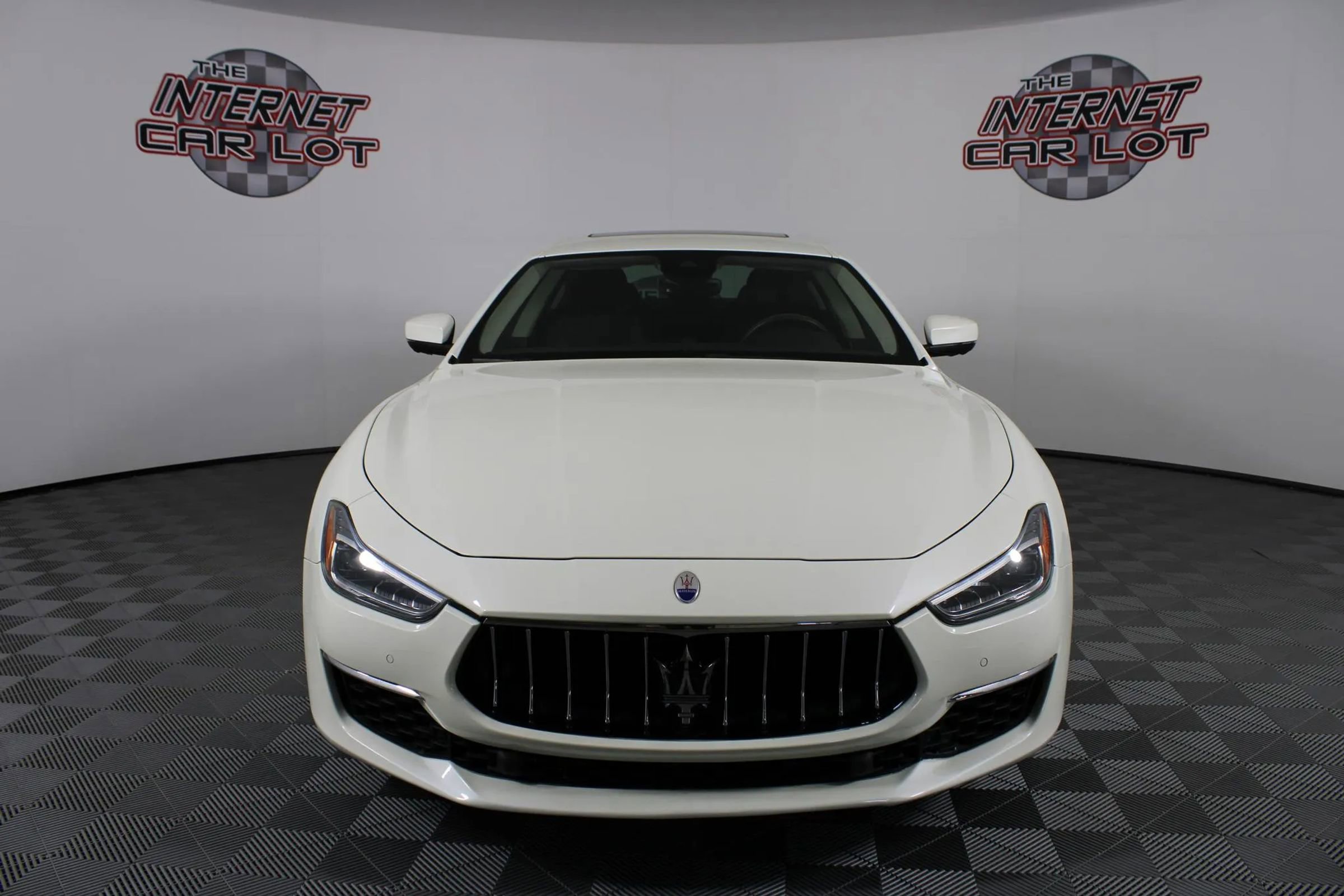 Used 2019 Maserati Ghibli S GranLusso image 2