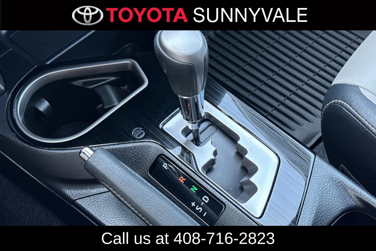 Used 2017 Toyota RAV4 Limited AWD/4WD image 27