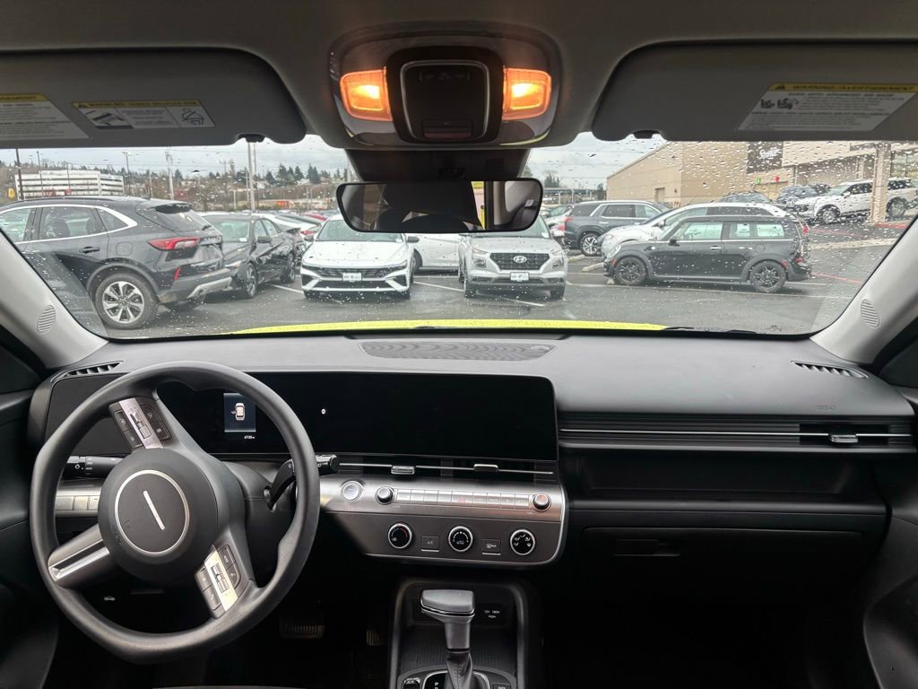 Certified 2025 Hyundai Kona SE AWD/4WD image 6