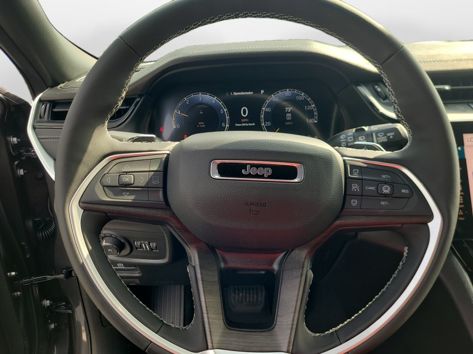 New 2026 Jeep Grand Cherokee L Limited AWD/4WD image 10