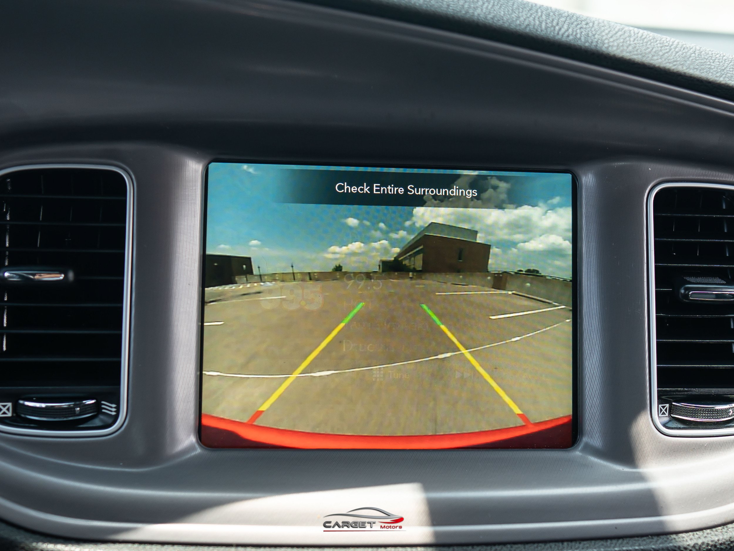 Used 2023 Dodge Charger R/T RWD image 30