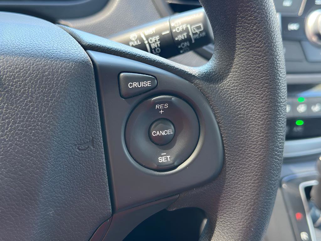 Used 2015 Honda CR-V LX image 17