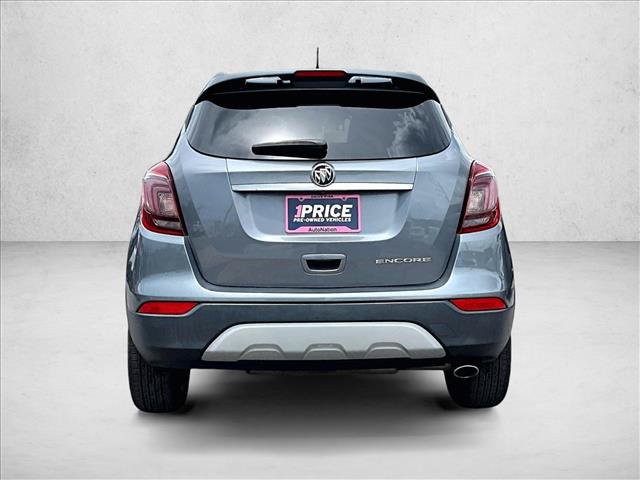 Certified 2020 Buick Encore Sport Touring FWD image 4