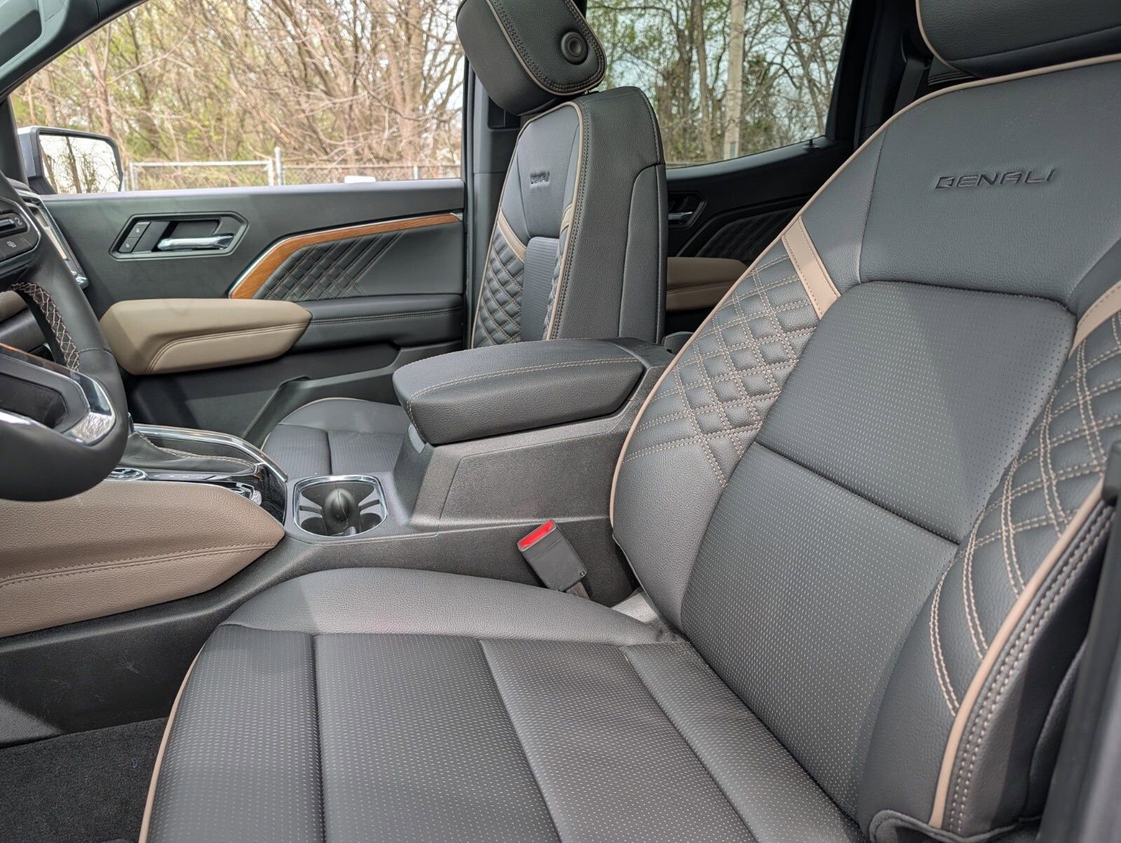 New 2026 GMC Canyon Denali AWD/4WD image 22