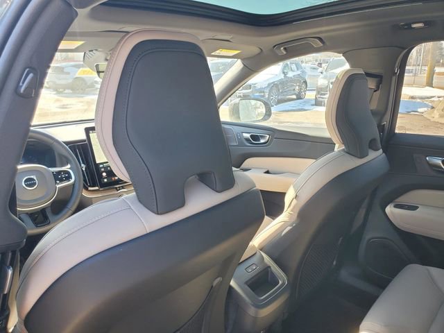New 2026 Volvo XC60 B5 Plus w/ Protection Package Premier image 26
