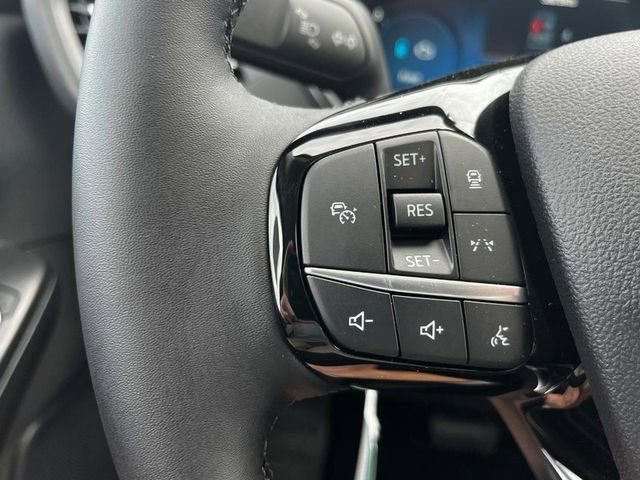 New 2024 Ford Escape SE w/ PHEV Premium Package image 11