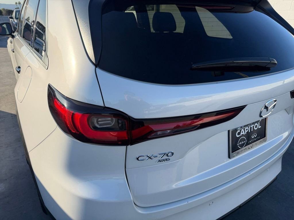 Used 2025 MAZDA CX-70 Plug-In Hybrid w/ Premium Plus image 34